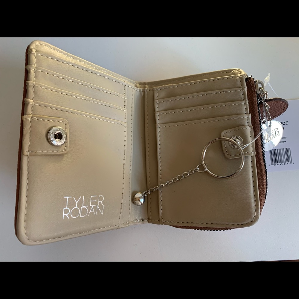 Tyler Rodan Wallet - Picture 5 of 7